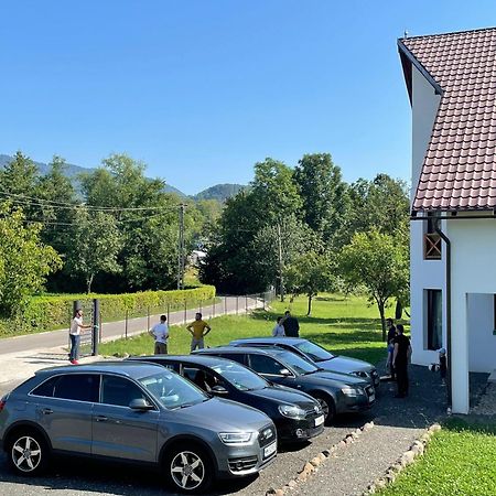 Pensiunea Rnb Maramures Surdesti  Exterior photo